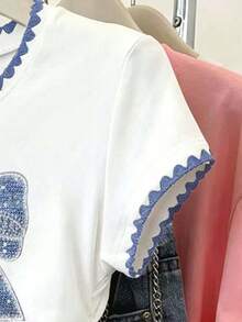 Tween Girl Classic Blue & White Contrast Color Shell Embroidery, Faux Pearl Bow Print Round Neck Short Sleeve Ruched Waist Casual Comfortable Fitted Tee, Suitable For Spring/Summer Daily, Home, Holiday, Festival, Spring Vibes, Summer Vibes - Multicolor - View 3