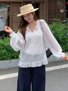 DAZY 女款純色寬鬆抓皺荷葉邊長袖休閒度假夏季襯衫，適合校園穿搭 - 白色 - 查看 7