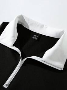 Manfinity Campus Court Áo polo nam ngắn tay phối màu tương phản patchwork, cổ nửa khuy, phong cách thời trang mùa hè, phong cách đại học, áo polo nam đua xe, áo thể thao mô tô, áo California, áo bóng đá - màu đen - Xem 5