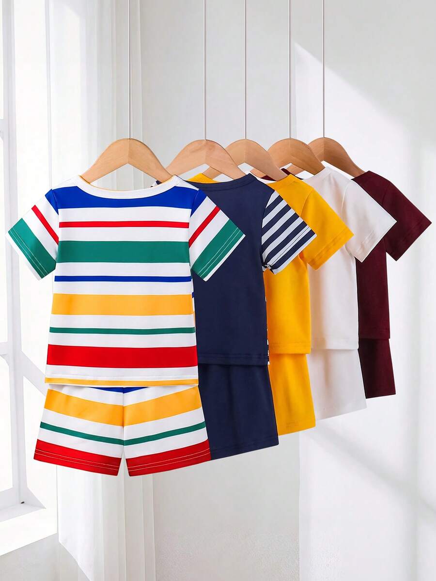 SHEIN Playful Pals 2件套婴儿/幼儿男童休闲纯色日常穿着圆领短袖T恤和短裤套装,5种颜色组合,适合夏季穿着 - 彩色 - 查看 1