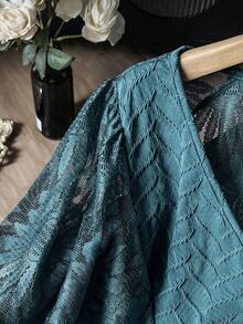 Seusyu Women's Elegant Minimalist V-Neck Sleeve Patchwork Sunflower Lace Versatile Summer Plus Size T-Shirt Date Night Teal - Blue - View 6