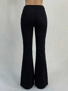 DAZY Women's Button Half-Placket Metal Buckle Decor Pocket Slimming Flare Jeans - Black - View 5