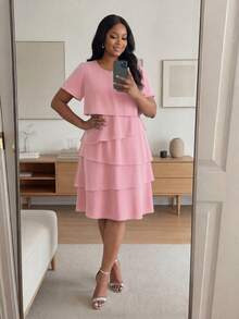 SHEIN Lady CURVE فستان صيفي كاجوال متعدد الطبقات بلون موحد مقاس كبير - وردي - مشاهدة 4
