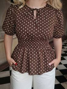 Dripcurv Atasan Wanita Ukuran Besar Lengan Pendek Cokelat, Motif Polkadot Bergelombang, Blus Kerja untuk Perjalanan Sehari-hari - Coklat - View 5