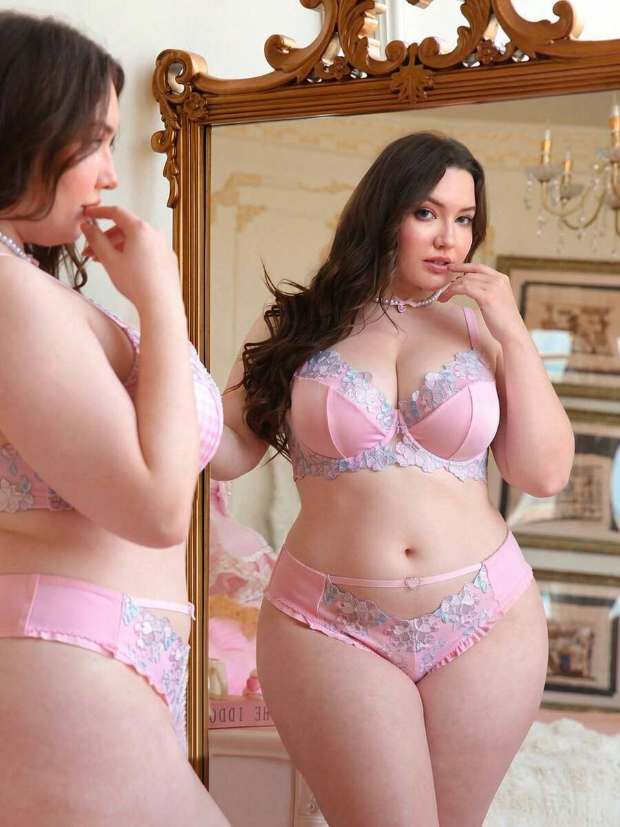 PetitDoll 两件套加大码刺绣钢圈文胸套装 - 彩色 - 查看 1