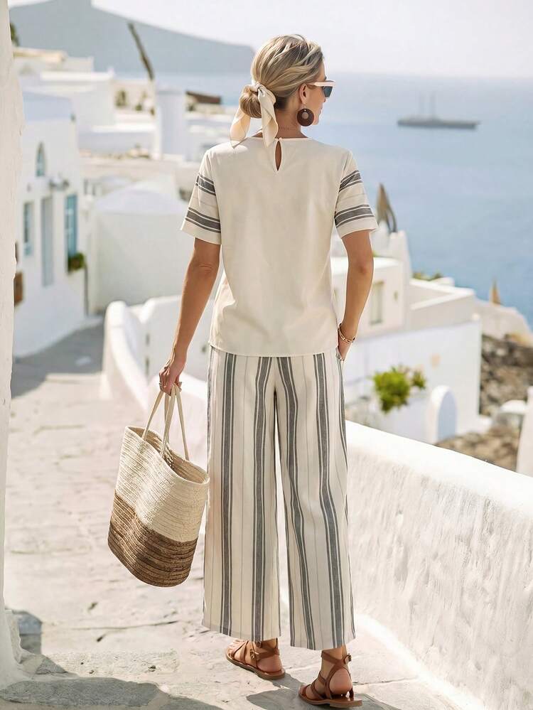 Women's Summer Outing Patchwork Off White Off-White Front Knot Short Sleeve T-Shirt And Pants 2 Pieces Set Vacation Casual Coastal Women's Summer Set