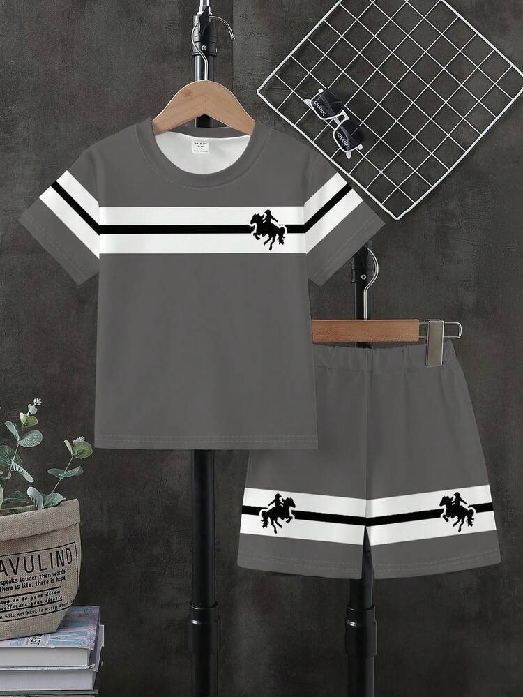 Tween Boy Summer Gray Knight Print Set, Contrasting Stripe Design, Short Sleeved Tee+Shorts Two Pieces Set Suitable For Daily Weekend Outings, And Campus Activities - Multicolor - View 4