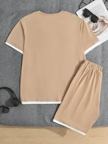 2pcs/Set Teen Boys Casual Slogan Print Patchwork Short Sleeve Crew Neck T-Shirt & Shorts Set, Comfortable And Fashionable, Suitable For Daily, Commuting And Travel Occasions - Khaki - View 2