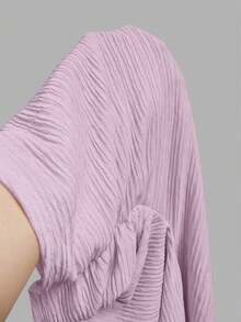 SHEIN EZwear 休閒簡約風紫色針織提花直條紋女款T恤，適合春夏，紋理面料，適合度假，適合夏季，適合度假，杜卡迪圓點，適合日常通勤、約會、聚會、秋冬/夏季、聖誕節、新年、感恩節、派對、婚禮、海灘、畢業典禮，時尚、優雅、休閒 - 淡紫色 - 查看 8