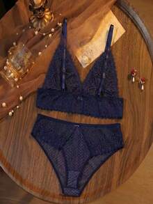 Divavoom Plus Size Classic Sexy Series Lace Patchwork Polka Dot Mesh Non-Wired Basic Lingerie Set 2pcs - Navy Blue - View 7