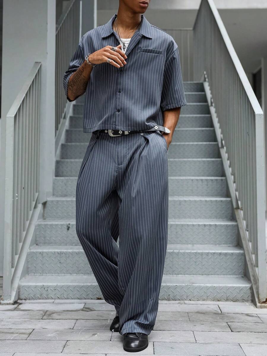 Major Grit 男士藍白條紋夏季街頭風套裝,休閒寬鬆短袖上衣與長褲,日系城市度假風圖案中性情侶套裝 - 灰色 - 查看 1
