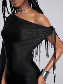 Airlisse Damen Sommer Y2K Hot Girl Kleid mit gerafftem Saum und asymmetrischen Ärmeln - Schwarz - Übersicht 6