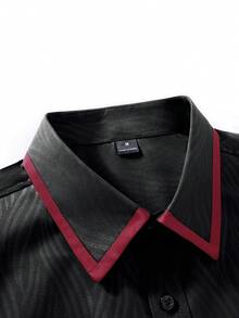 Manfinity Mode 男士時尚休閒商務通勤立領鈕扣短袖襯衫，男士正式襯衫。適合日常穿著、通勤上班、外出、派對，可搭配西裝褲或西裝套裝參加派對、婚禮、蜜月場景。可作為禮物送給兒子、丈夫、男朋友、父親，秋季緞面男士襯衫商務休閒男士襯衫男士襯衫上衣男士奢華襯衫黑色正裝襯衫 - 黑色 - 查看 5