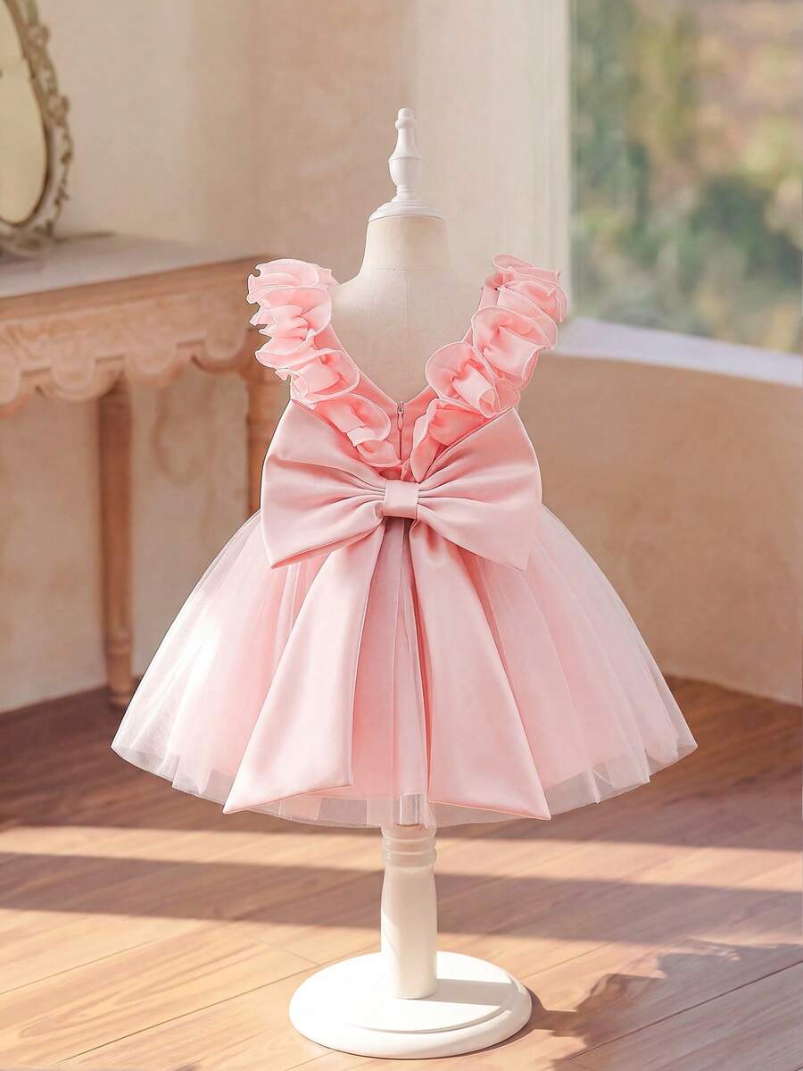 SHEIN Glamorique Kids 女嬰酒紅色緞面網紗高級正式禮服,3D花朵設計、大蝴蝶結背部、蓬蓬裙,適合聖誕節、嬰兒生日派對、慶典、宴會、派對,無袖吊帶裙,鼠尾草綠公主禮服女嬰裙 - 粉色 - 查看 1