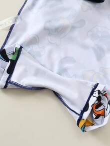 SHEIN 男嬰夏季休閒度假連身泳衣，嬰兒泳裝，防曬泳衣，卡通泳衣，可愛泳衣，適合海灘、沙灘、溫泉、游泳和度假 - 彩色 - 查看 5