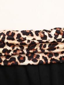 Set Kasual Atasan Tank Top dan Celana Panjang Rajut Hitam Motif Leopard untuk Remaja Perempuan - Hitam - View 4