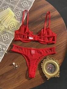 Crystal Vow 女士性感优雅蕾丝心形金属装饰文胸内裤套装，2件套内衣 - 紅色 - 查看 7