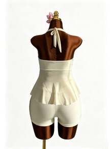 Bellisia Bộ đồ bơi tankini nữ size lớn với áo cổ yếm trang trí kim loại và quần short, phù hợp cho kỳ nghỉ hè và đi biển - Màu be - Xem 7