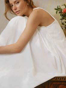 Bisouelle Lace Patchwork V-Neck Decorated Button Sleeveless Nightgown - White - View 3