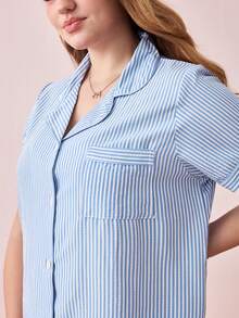 Bonmuse 2 件大码女式舒适蓝白条纹印花短袖 Polo 领上衣和蝴蝶结短裤睡衣套装，夏季家居服 - 藍白色 - 查看 6