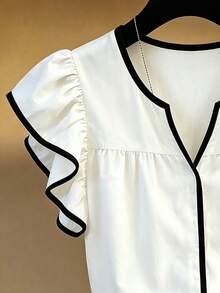 SHEIN Franclia Blouse décontractée d'été pour femmes, pour vacances et trajets quotidiens, avec bordure contrastée, col à encoche et emmanchures à volants - Blanc - Voir 5