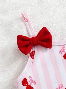 SHEIN Traje de baño de una pieza para niña joven de verano, dulce y lindo, con estampado de rayas y cerezas, decoración de lazo y volantes - Multicolor - Ver 6