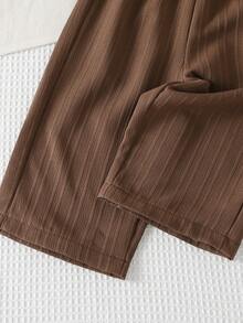 SHEIN Playful Pals 女嬰休閒復古碎花荷葉邊飛袖上衣與棕色長褲附腰帶 2件套，適合春夏季日常穿著與戶外活動 - 棕色 - 查看 3