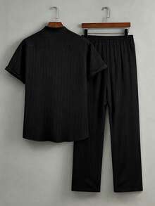 Manfinity Hypemode Men's Summer Casual Black Vacation Set,Chinese Style Stand Up Collar Short Sleeve Single-Breasted Shirt & Loose Drawstring Pants,Solid Color Outfits - Black - View 2