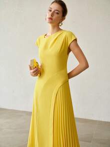 MOTF PREMIUM WOMEN'S ELEGANT COMMUTER SHORT SLEEVE PLEATED YELLOW MIDI DRESS FOR SPRING AND SUMMER - Yellow - View 5