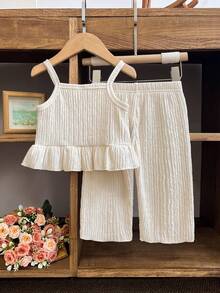 SHEIN Vintaside Kids 嬰兒(女嬰)休閒日常時尚細肩帶上衣配花卉刺繡精緻柔軟素色長褲套裝 夏季嬰兒外出可愛陽光穿搭 - 杏色 - 查看 4
