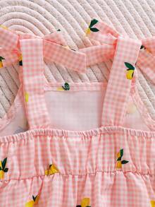 SHEIN Playful Pals 2件組女嬰幼兒/新生兒0-3歲春夏季休閒日常可愛度假條紋蝴蝶結裝飾可愛黃色檸檬圖案吊帶背心上衣+短褲套裝 - 粉色 - 查看 8