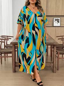 SHEIN CURVE+ CURVE 大尺碼 V 領長袖素色拼接寬鬆休閒洋裝，Curve Plus，Hoho 度假海灘女裝/海灘洋裝/海灘度假穿搭/海灘必備品/畢業典禮/下午茶派對洋裝 - 綠色 - 查看 5