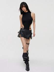 Rina Fox 女款無袖細肩帶性感連身衣，極簡性感風辣妹修身顯瘦外穿小眾吊帶背心上衣 - 黑色 - 查看 7