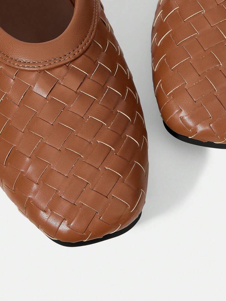 WOMEN'S NEW FRENCH RETRO HIGH-QUALITY PU LEATHER WOVEN CLOSED TOE WITH BUCKLE SQUARE TOE FLAT BOTTOM COOL SLIPPERS LIGHT AND COMFORTABLE MARY JANE SING