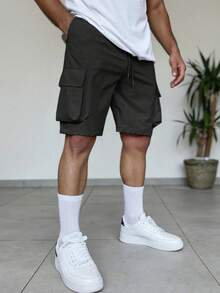 Manfinity Homme 男士新款多口袋工装短裤，休闲时尚百慕大短裤街头潮流 - 黑色 - 查看 3