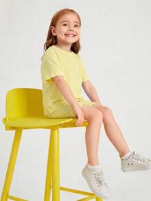 Young Girl Solid Color Short Sleeve T-Shirt And Shorts Casual Daily Outfit Set - Yellow - View 6