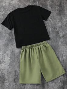 SHEIN 2件組青少年男孩休閒百搭遊戲機圖案圓領寬鬆短袖柔軟T恤短褲套裝，夏季上衣，夏季短褲，男孩套裝兒童套裝，適合春夏季，情人節，夏季穿搭，海灘週末，家庭聚會，開學季，婚禮季，運動，生日派對 - 彩色 - 查看 4