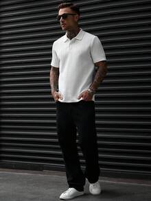 Manfinity CasualCool 男士紋理提花 Polo 衫，休閒日常短袖上衣，通勤與休閒必備，正式場合適用 - 白色 - 查看 4