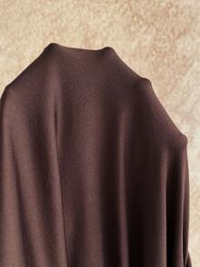 Soleia Tuta estiva da donna taglie forti, colore unito, scollo asimmetrico, aderente, design minimalista - Castano - Visualizzare 9