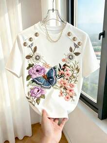 SHEIN Franclia White Short Sleeve T-Shirt, Featuring Heavy Embroidery Of Flowers And Birds As The Core Highlight, Vivid Blue Butterfly And Pink-Purple Floral Patterns With Rich Layers And Exquisite Detail. Metal Buckle Design On Shoulder Line Adds A Crisp Texture, Slim Fit Paired With Curved Hem, Simple Yet Elegant, Easily Enhancing The Sophistication Of Daily Outfits. - Multicolor - View 3