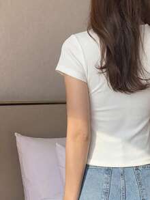 DAZY Women's Round Neck Solid Color Basic White Short Sleeve T-Shirt, Spring/Summer - White - View 5