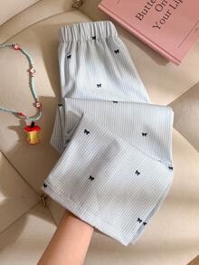 SHEIN Genkimix Kids Girls' Casual Fashion Bow Contrast Color Striped Pattern Print Pleated Ruffle Design Straight Leg Pants With Pockets, Suitable For All Seasons - Blue and White - View 3