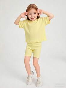 Young Girl Solid Color Short Sleeve T-Shirt And Shorts Casual Daily Outfit Set - Yellow - View 3