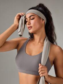 OutZeal 1 Pc Sweat-Absorbent Instant Cooling Ultra-Soft Foldable Sport Towel Solid Color Gym Workout Fitness Tennis - Light gray - View 3