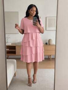 SHEIN Lady CURVE فستان صيفي كاجوال متعدد الطبقات بلون موحد مقاس كبير - وردي - مشاهدة 5