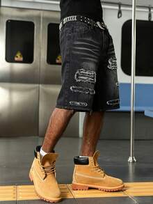 Manfinity EMRG Celana Pendek Denim Berumbai Gaya Jalanan Amerika Grunge Patchwork Hitam untuk Liburan Musim Panas - Hitam - View 8