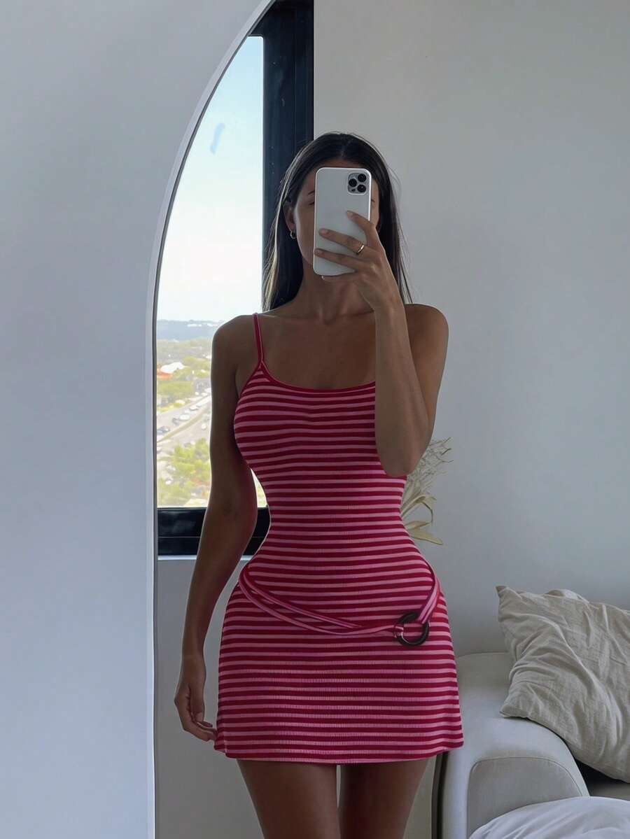 SHEIN SXY 夏季度假條紋細肩帶迷你洋裝