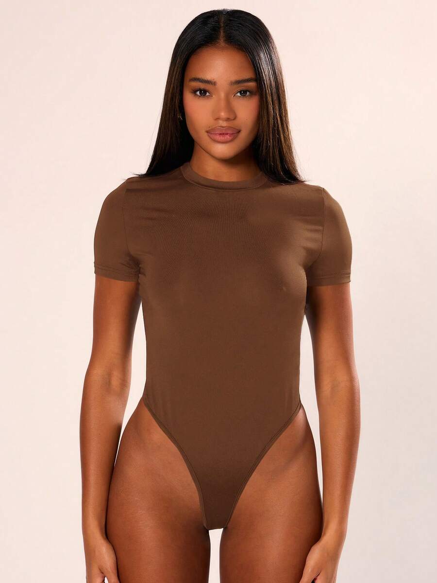 MUSERA Bodysuit cổ tròn tay ngắn ôm sát, phong cách casual cơ bản cho tủ đồ capsule, mặc hàng ngày, công sở, đi làm, tựu trường, mùa thu, màu đen, thanh lịch, mùa xuân hè, đi chơi lễ - màu nâu - Xem 1