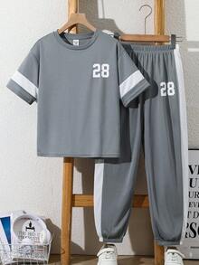 SHEIN 2pcs Baju Anak Laki-Laki Remaja Kasual Minimalis Cetak Digital Kerah Bulat Model Pullover Desain Blok Warna Cocok Untuk Musim Panas, Olahraga, Lari, Aktivitas Luar Ruangan - Grey - View 4
