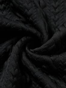Manfinity Homme Men's Knit Jacquard Solid Texture Gold Trim Ribbed T-Shirt, Holiday - Black - View 6